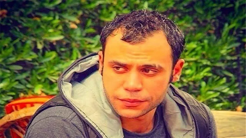 محمد إمام: 