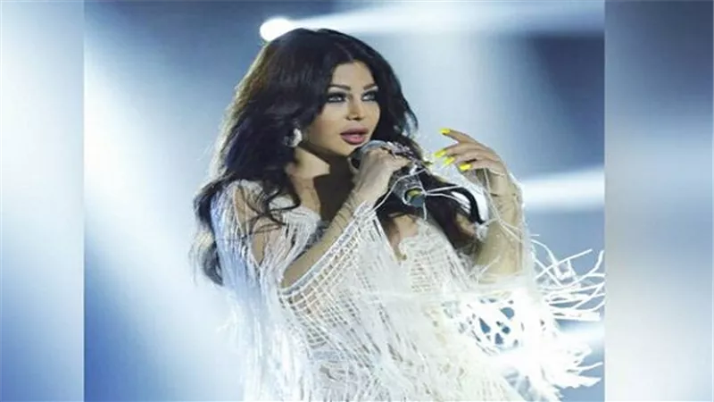 بالصور.. فستان هيفاء وهبي يشعل حفلها الغنائي الأخير
