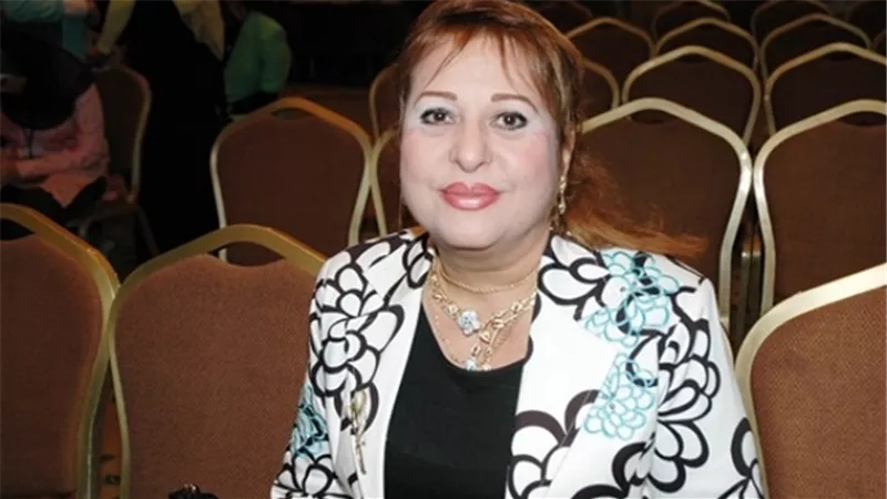 سامية خضر: 