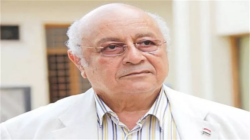 شاعر الليل وآخره..