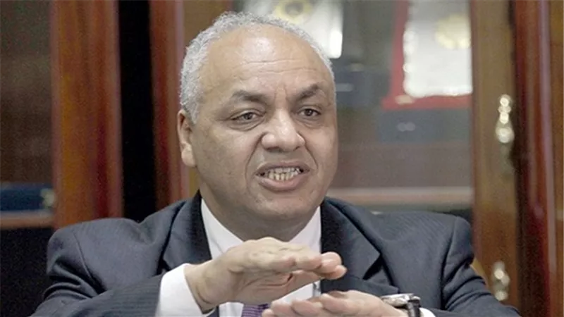 مصطفى بكري: ضرائب 