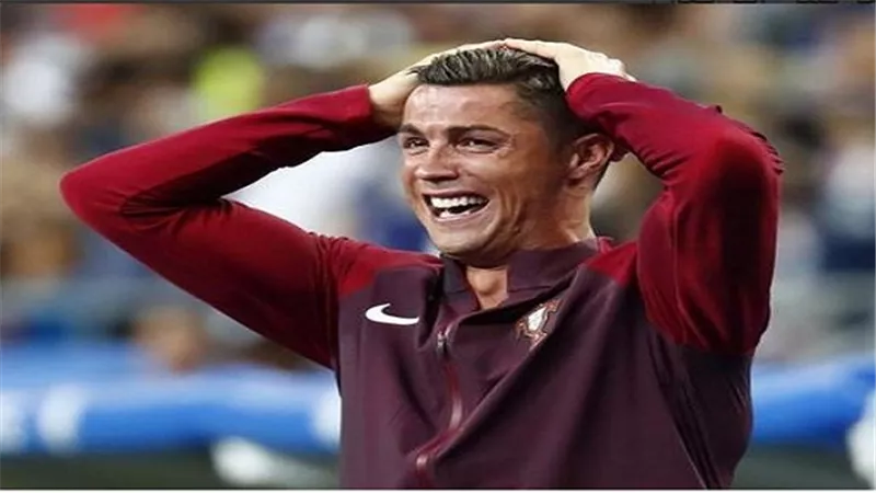 بالصور.. فرحة كريستيانو رونالدو بفوز البرتغال ببطولة يورو 2016