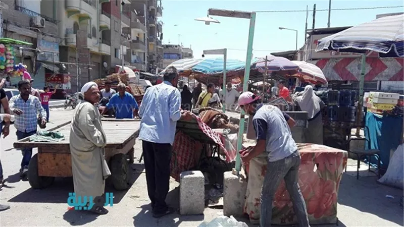بالصور.. حملة لإزالة التعديات بشوارع وميادين السويس