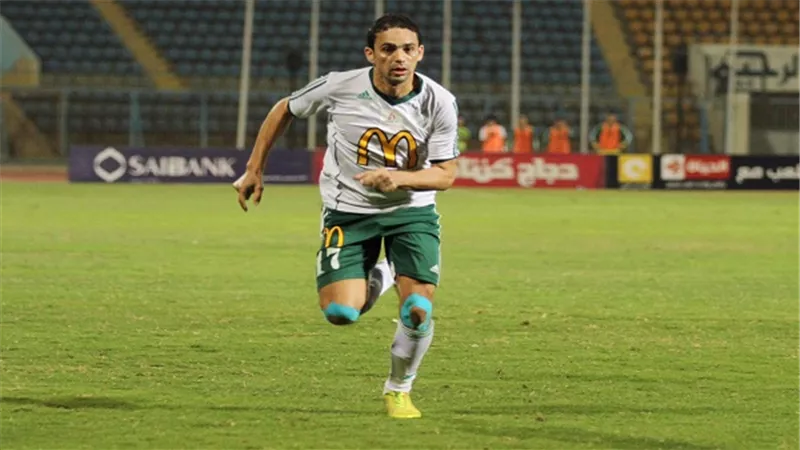 خاص.. الزمالك يتعاقد مع هداف المصري