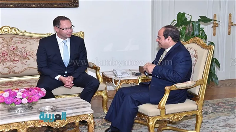 السيسي يستقبل عضو المجلس التنفيذي لمجموعة 