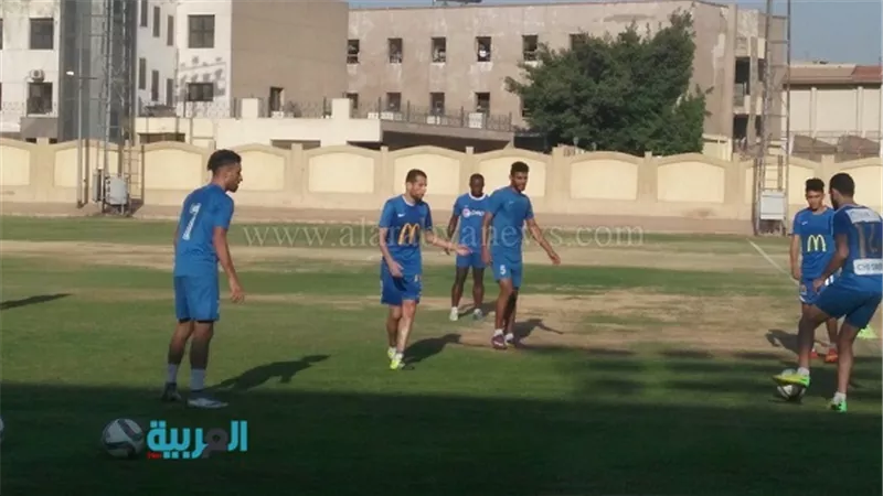 بالصور.. الشرطة يختتم استعداداته للزمالك بكأس مصر