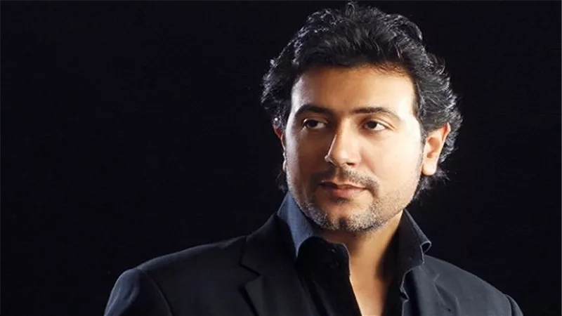 أحمد وفيق: 