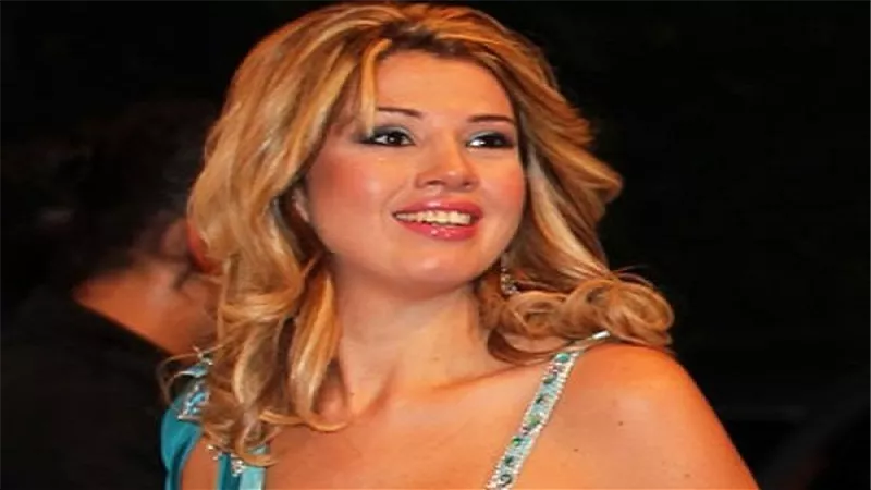 أنباء عن انضمام رانيا فريد شوقي إلى فريق قناة 