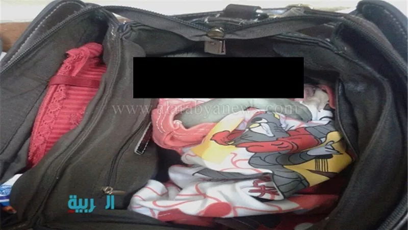 بالصور.. العثور على جثة طفل متعفن داخل حقيبة بمحطة 