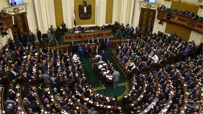 البرلمان ينتهي من آخر مواد قانون 