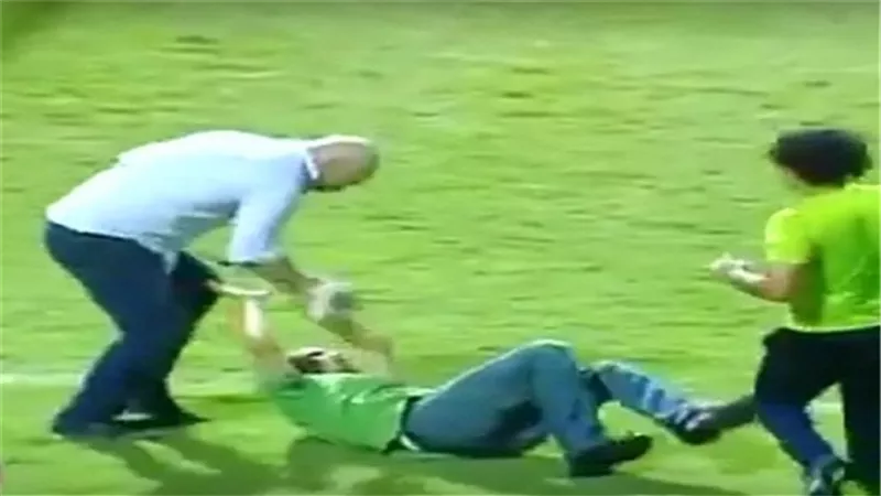سمير حلبية: اكتئاب لاعبي المصري عقب حبس حسام حسن