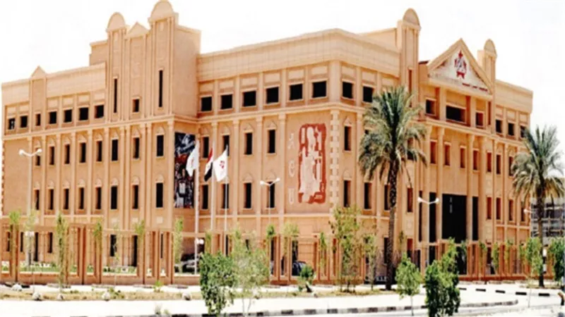جامعة الأهرام الكندية تفتح باب القبول للطلاب الجدد 