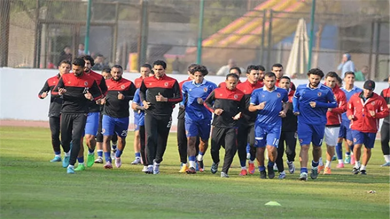 ثلاثي الأهلي يعود للتدريبات الجماعية استعدادًا للوداد