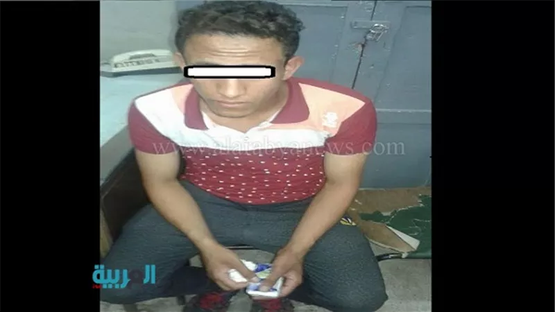 ضبط عامل أثناء تحرشه بطالبة في محطة المنيا 