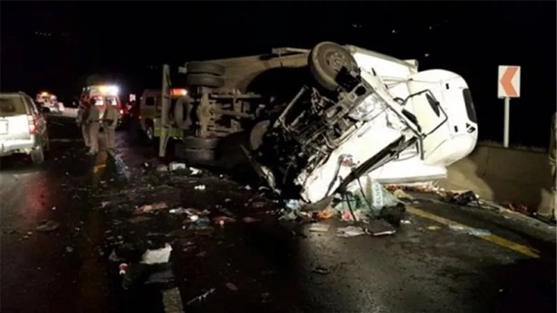 إصابة 6 أشخاص في حادث تصادم بكفر الشيخ