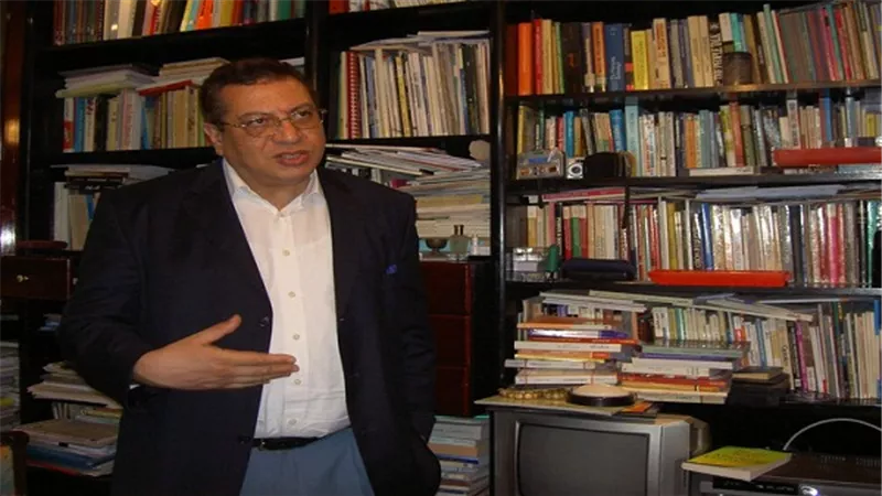 أستاذ التفاوض الدولي: المهمشين في فرنسا وقود للفكر المتطرف 