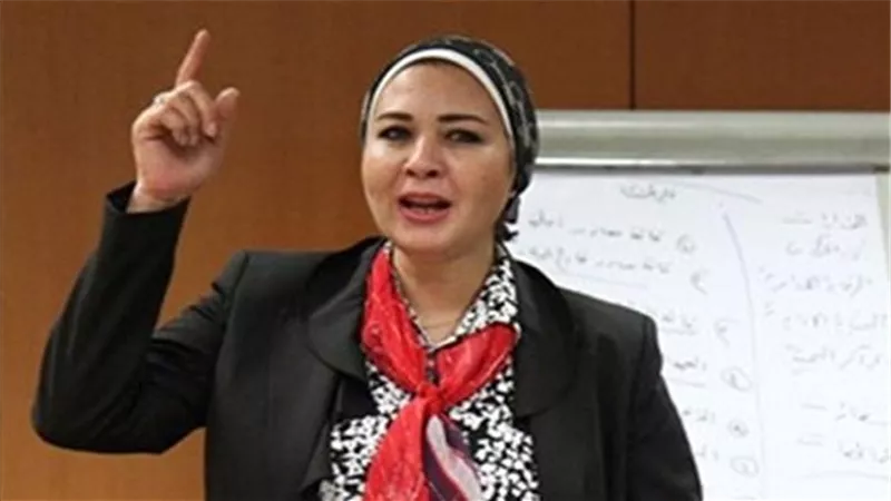 التحقيقات: النائبة زينب سالم سبق اتهامها في 9 قضايا بينها الاعتداء على ضابط