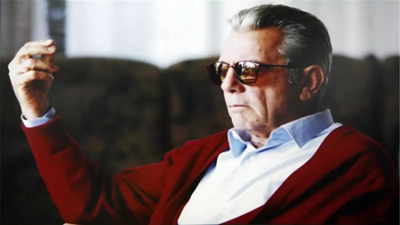 الأهلي يهنئ أسطورته ابن آل سليم بعيد ميلاده
