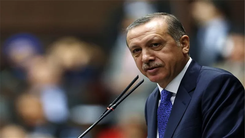 سياسيون يجيبون عن السؤال الأبرز.. لماذا فشل الانقلاب العسكرى في تركيا؟ أوغلو: غياب التنظيم عن صفوف الجيش.. زهران: تمسك الشعب بأردوغان .. السعيد: قوة الرئيس 