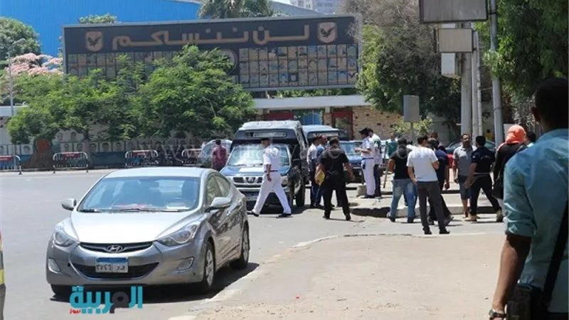 بالصور.. مستشفى نقابة المعلمين تحت حصار البلطجية.. المستأجر يرفض دفع القيمة الإيجارية وفواتير الكهرباء.. 