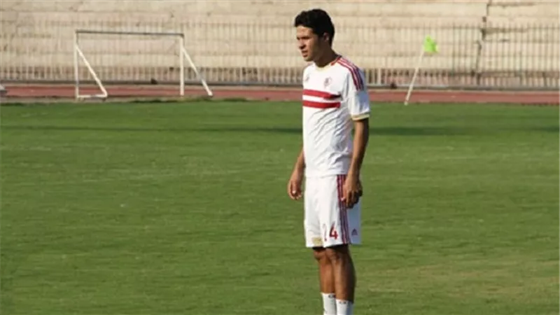 محمد إبراهيم يدخل غرفة العمليات