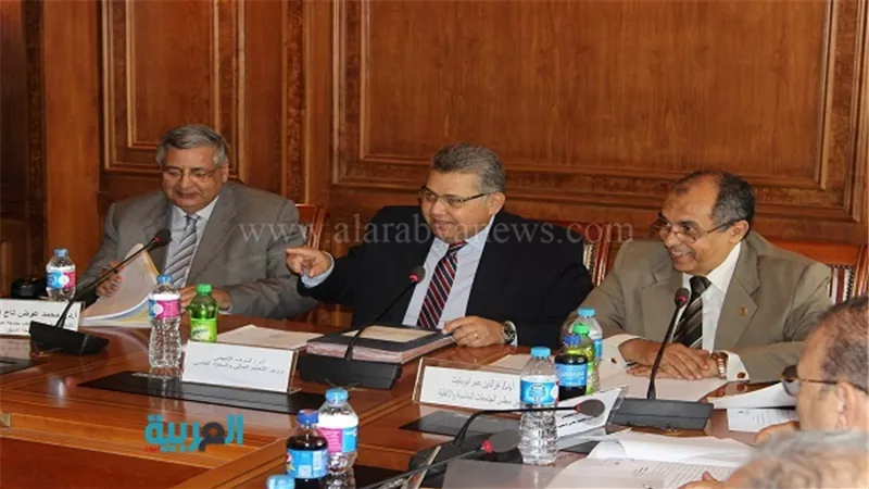 70 منحة دراسية مجانية بجامعتي 