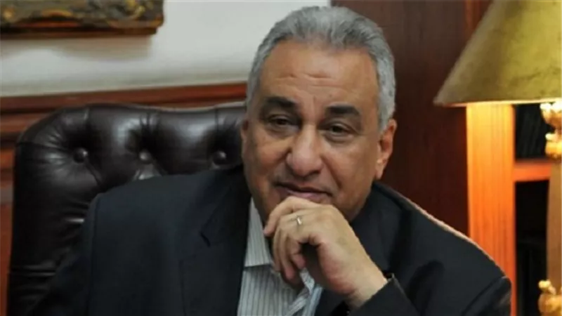 نقيب المحامين يلجأ إلى 