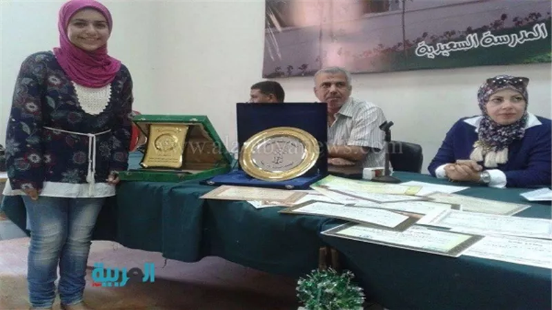 بالصور.. ورش عمل للطلاب الموهوبين بمسرح 