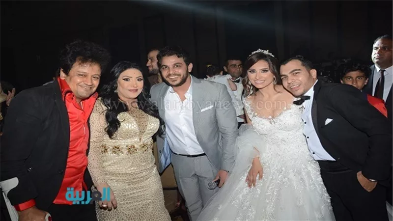 بالصور.. زفاف محمد جمال وهالة شنش بحضور كوكبة من الفنانين