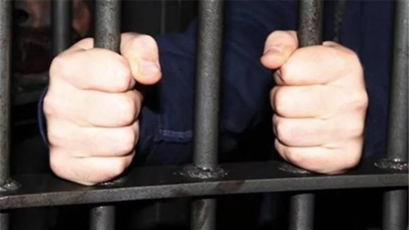 تجديد حبس مدير محطة وقود لاستيلائه على مواد بترولية بالنزهة