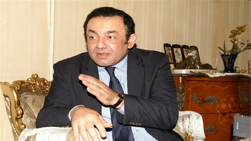 بالفيديو.. عمرو الشوبكي يحلف اليمين الدستورية على الهواء