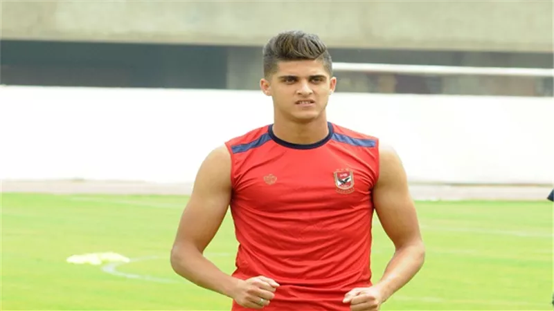 4 عروض مغرية لأحمد الشيخ