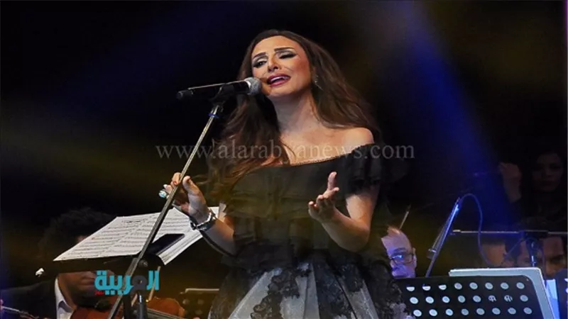 بالصور.. أنغام تتألق في حفل 