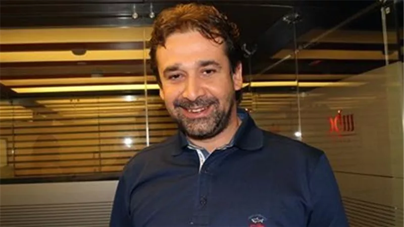 كريم عبدالعزيز تعليقًا على 