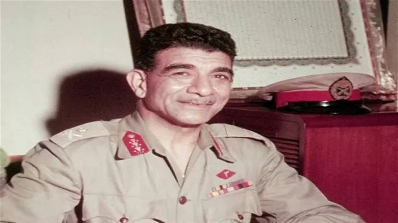 محمد نجيب أول رئيس لمصر بعد إلغاء الحكم الملكي.. وأهم الضباط الأحرار 