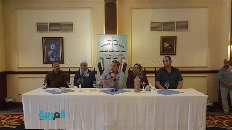 بالصور.. محافظ الفيوم يستقبل شباب الوفد الفلسطيني ضمن فعاليات 