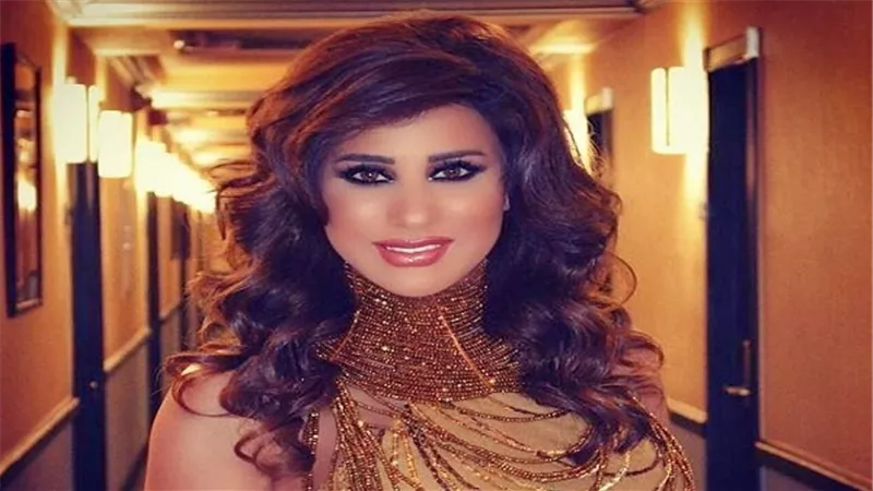 نجوى كرم تشارك جمهورها بإطلالة جديدة