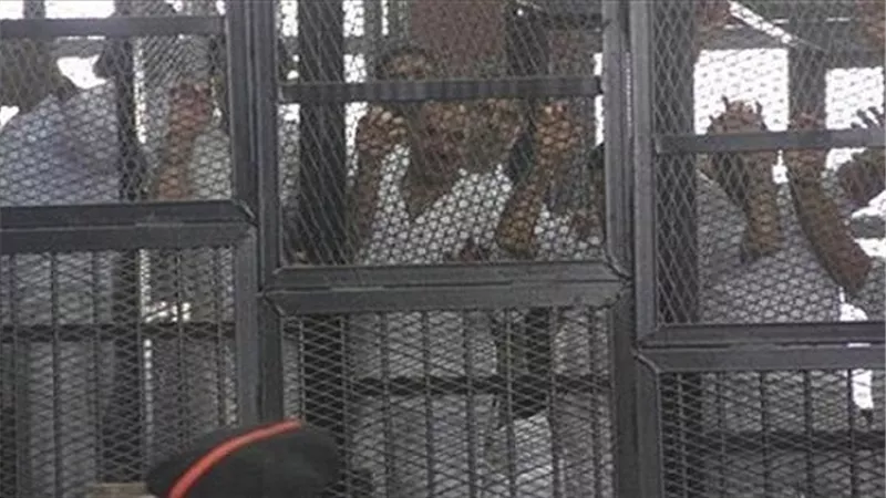 تأجيل إعادة محاكمة 156 متهمًا بمذبحة مركز 