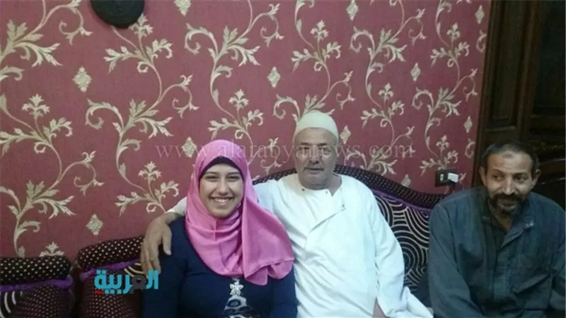 بالصور.. الأولى مكرر علمي بالقليوبية: علمت نتيجتي من التلفاز