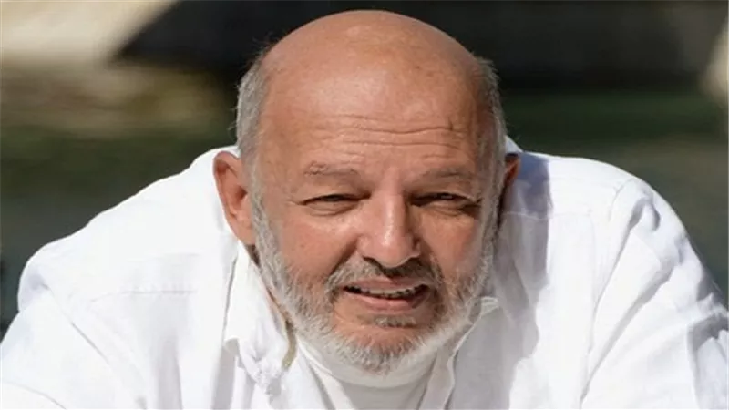رحيل عبقري الإخراج.. محمد خان.. الذي أحب الهندسة وأبدع في السينما