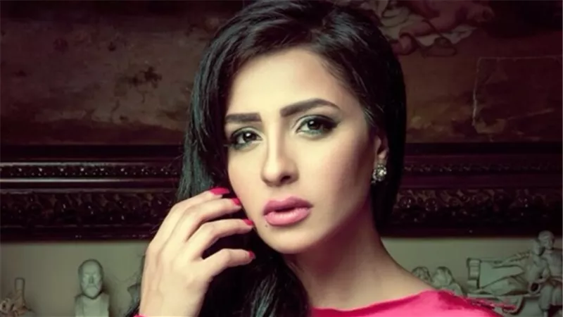 ياسمين كساب تدعو لشفاء نجل إيهاب فهمي 