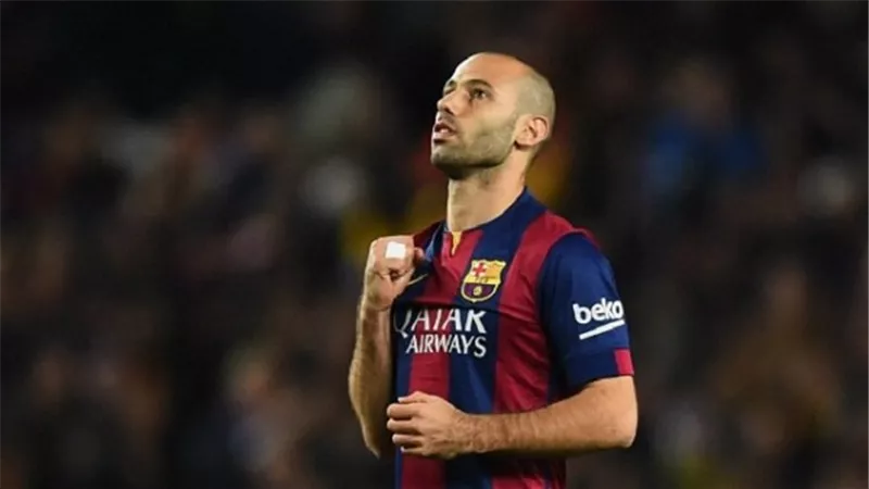رسميًا.. برشلونة يجدد عقد ماسكيرانو