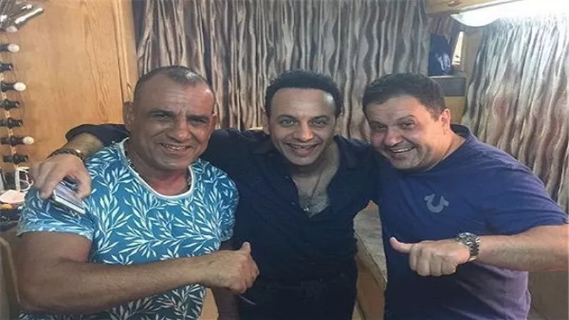 مصطفى قمر وإدوارد ومحمد لطفي في كواليس 
