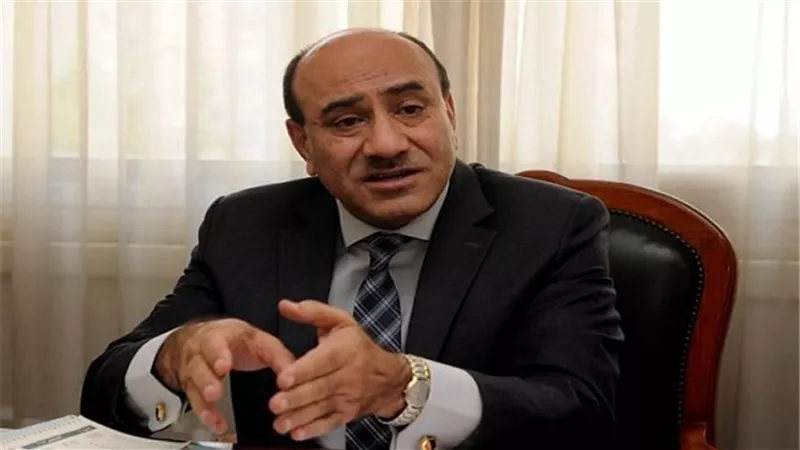 محامي 