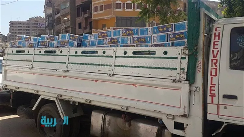 بالصور.. مباحث تموين الفيوم تضبط 30 ألف كيس ملح 