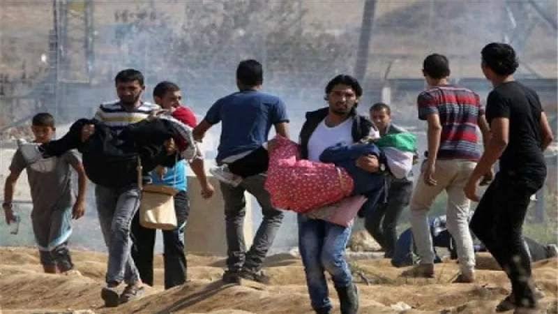 إصابة 3 فلسطينيين بمواجهات مع جيش الاحتلال على حدود غزة