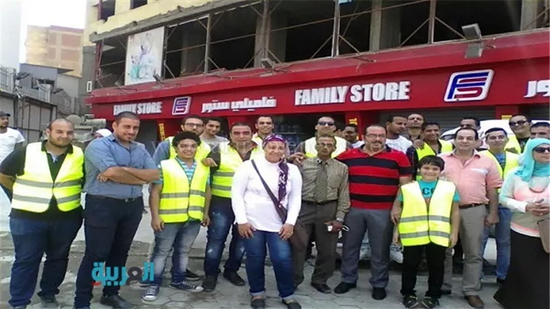 بالصور.. نائب عين شمس يشارك في مبادرة 