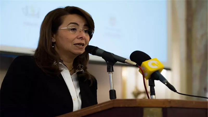 تنفيذًا لحكم القضاء البريطاني.. تسليم 