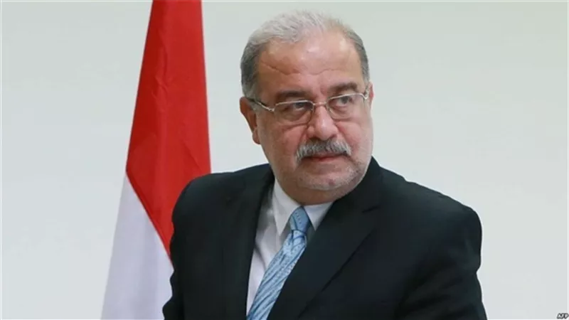 رئيس الوزارء يبحث مشروعات تطوير 