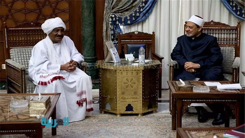 الإمام الأكبر يدشن قافلة الأزهر الطبية إلى السودان